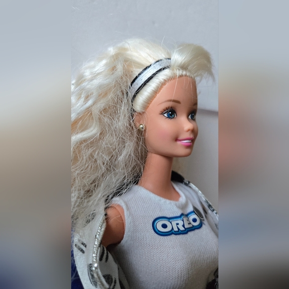 Vintage Barbie Oreo Fun Outfit Barbie Body Made 1966 - Picture 8 of 16